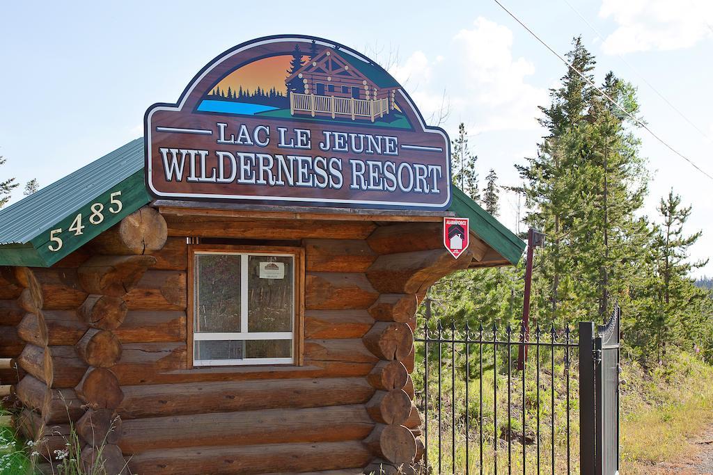 Lac Le Jeune Wilderness Resort Kamloops Zewnętrze zdjęcie